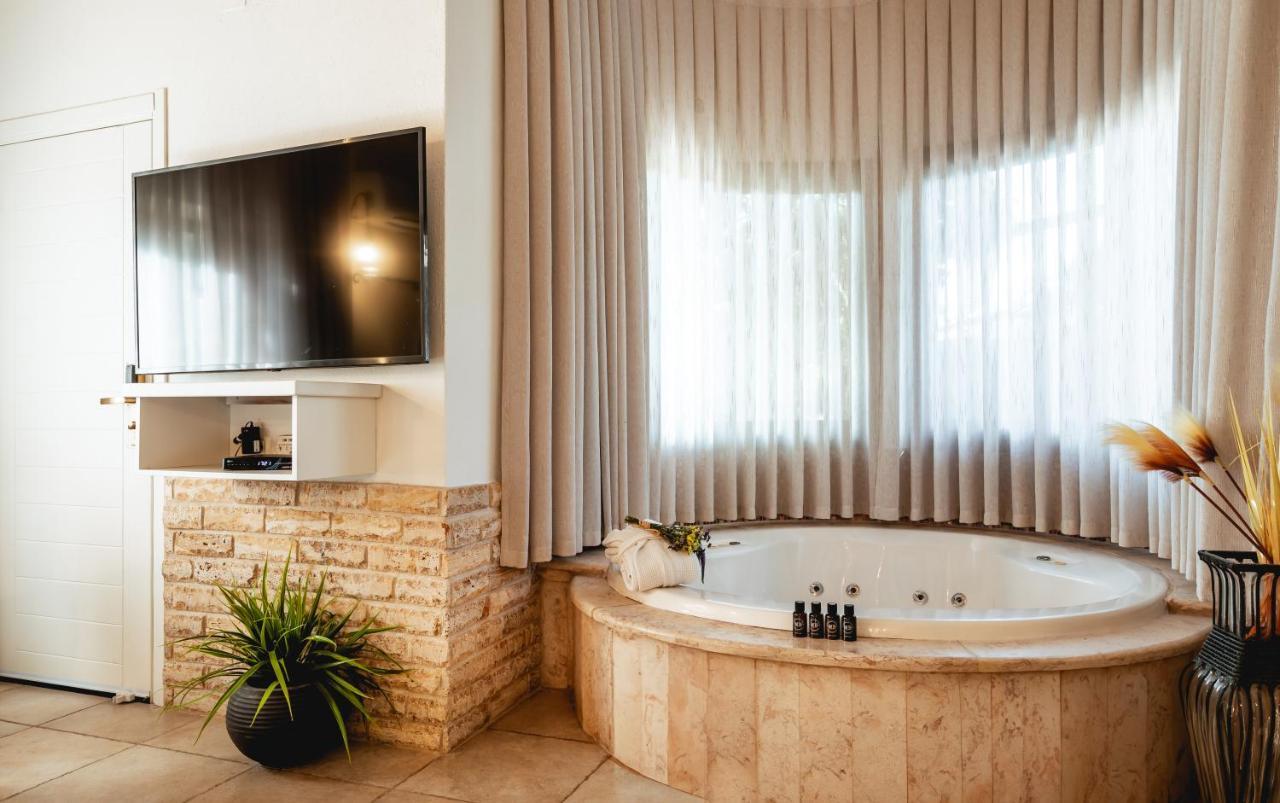 Grand Vista Boutique Hotel And Spa Yuval Exteriör bild